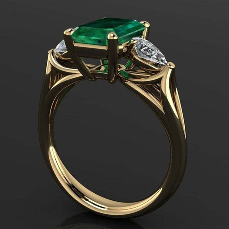 Golden Emerald Square Zirconium Diamond Ring