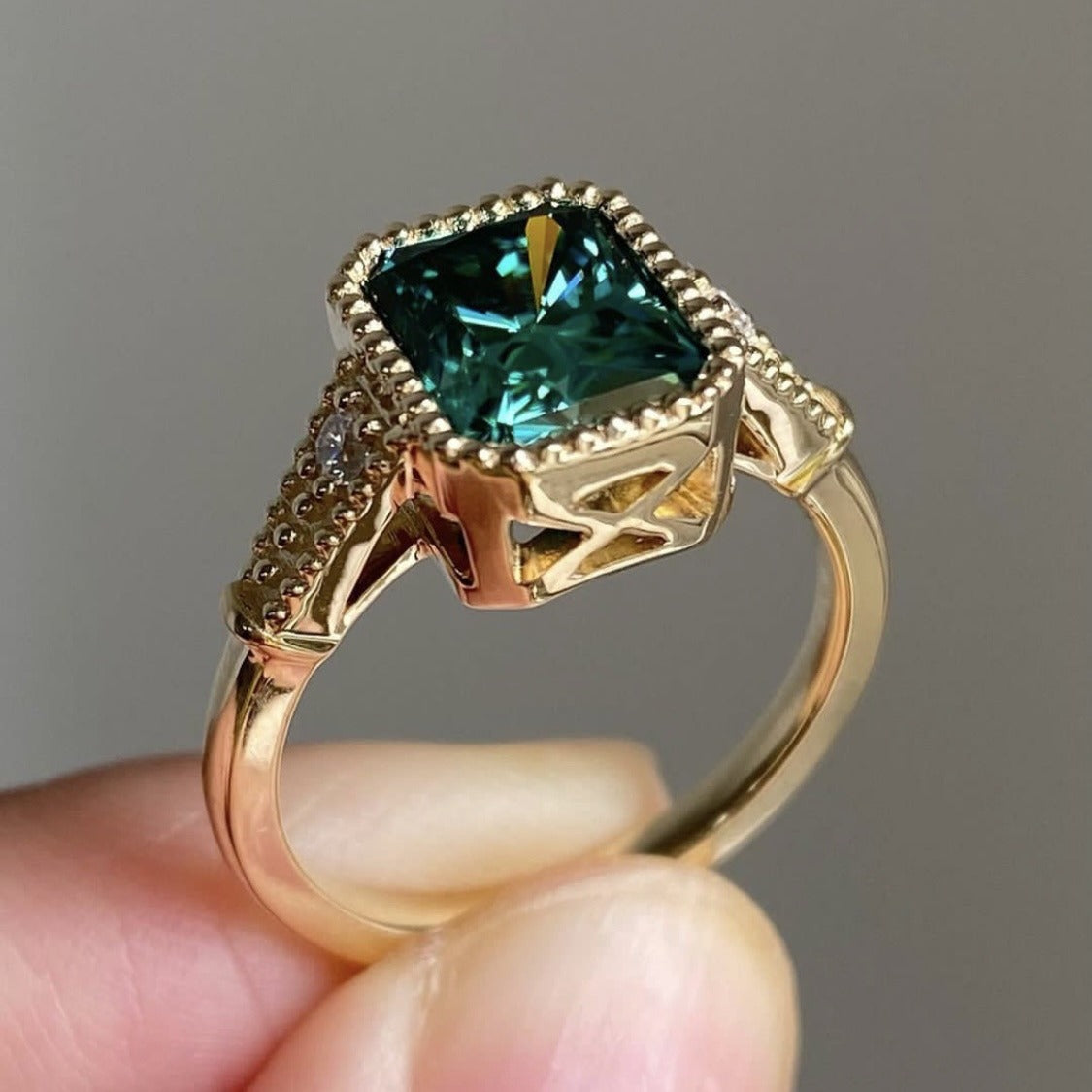 Geometric gold-plated ring fashion